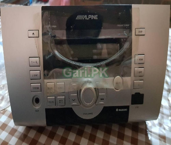 Honda city genuine panel with Alpine Audio CD player/Aux/Usb