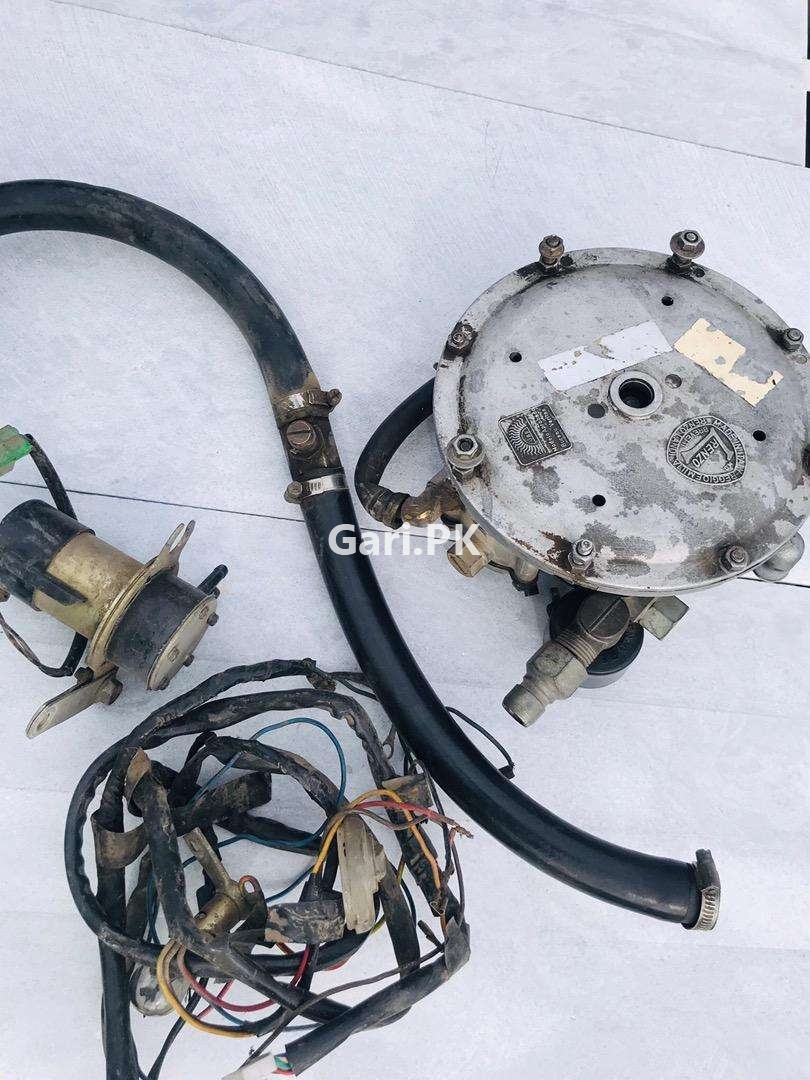 Car Kit Cylinder Renzo Landi CNG Kits 2024 CNG Kits Car Spare Part in