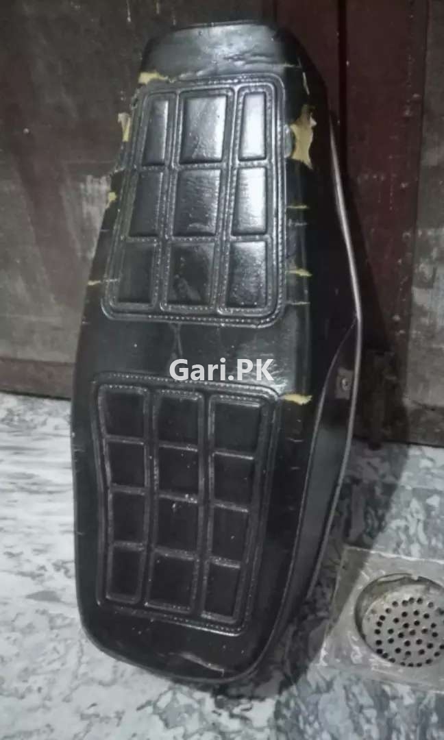 Honda 125 Seat Wheel Covers 2024 Wheel Covers Bike Spare Part in Rawalpindi