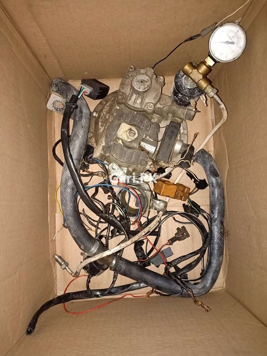 Cng Kit Complete With 55kg Quality Cylinder Its Fixation Frame 2024 CNG