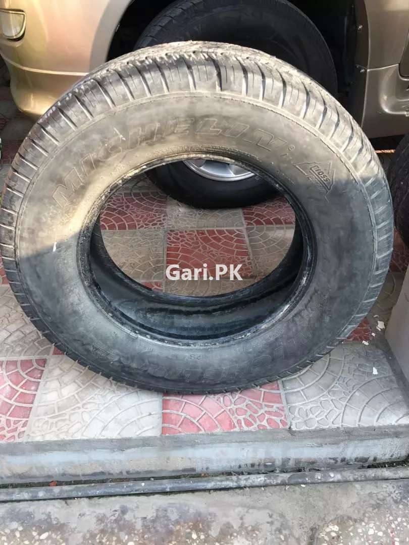 Michelin Tyre Toyota Prado Tyres 2024 Tyres Car Spare Part in Lahore