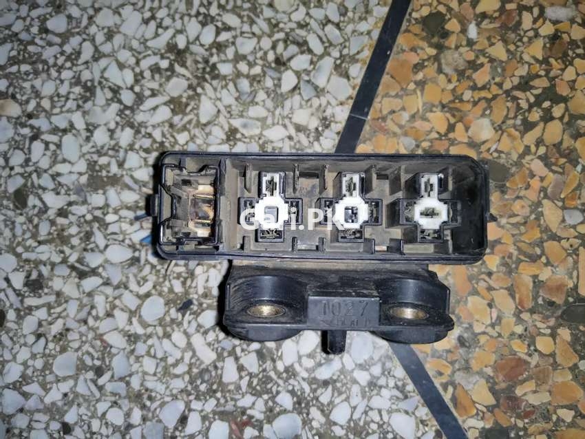 Corolla Xe 2000 Model Car Ac Fuse Box Air Conditioning And Heating 2023