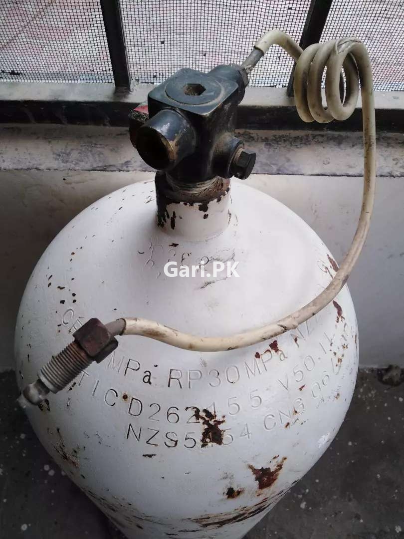 Cng Cylinder With Kit Gear Box Cultus CNG Kits 2024 CNG Kits Car Spare