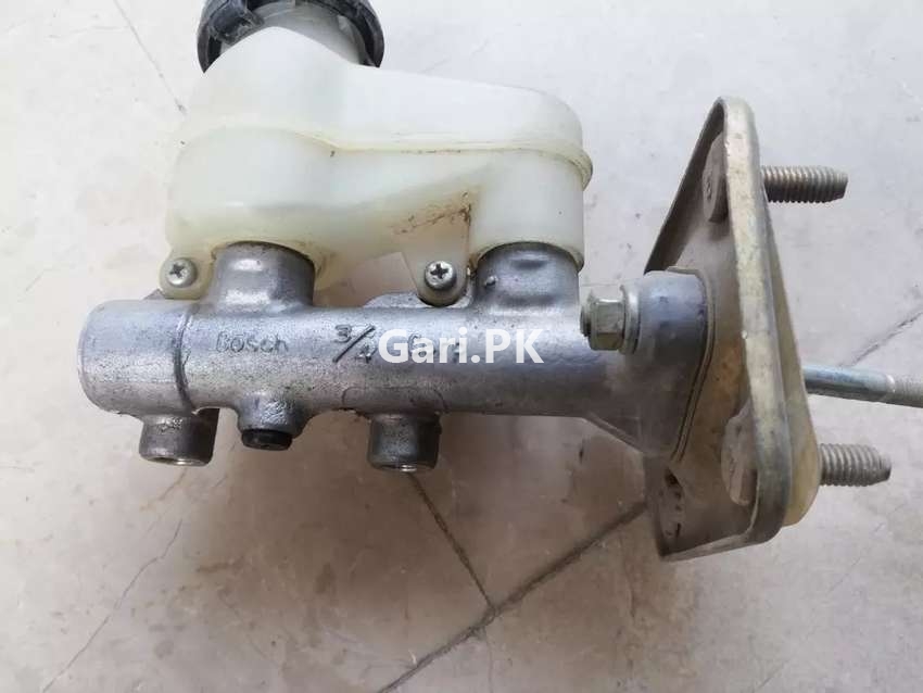 Mehran Brake Booster Genuine Brakes 2024 Brakes Car Spare Part in Lahore