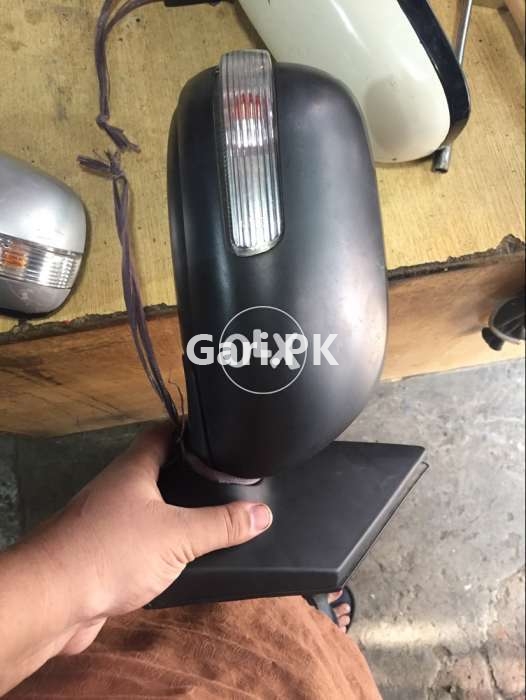 Vitz Side Mirror Left Side2007 Mirrors Vitz Side Mirror Left Side2007 Mirrors