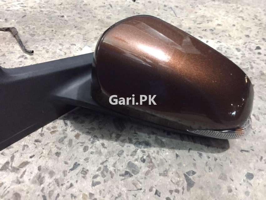 Vitz Side Mirror Brown Colour Left Mirrors Vitz Side Mirror Brown Colour Left Mirrors