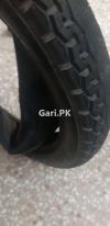 125 Service Tyre Tube  6000 Km Used Tyres