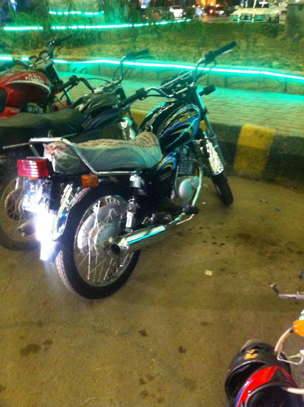 Suzuki GS 150  1990