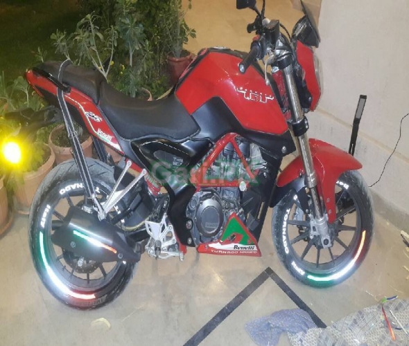 Benelli TNT 25  2019