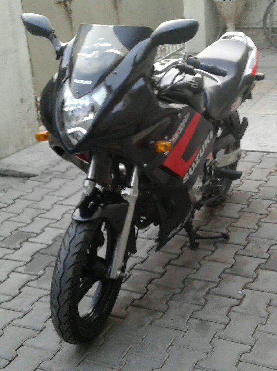 Suzuki GS500F  2009