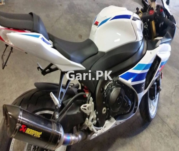 Suzuki GSX R1000  2013