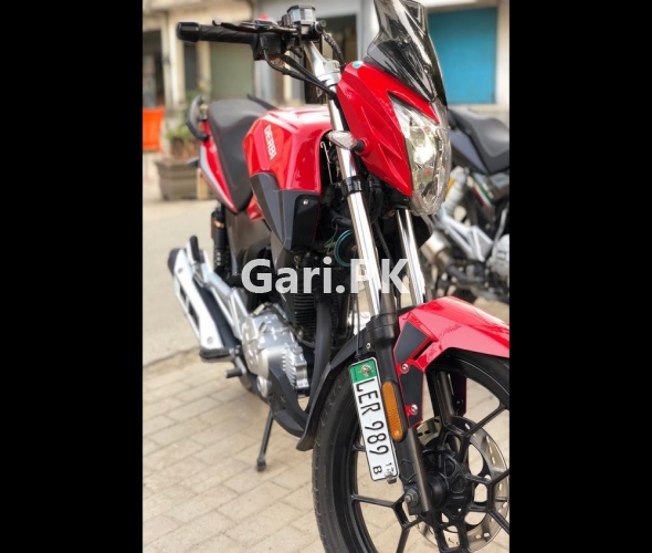 Aprilia DORSODURO 750  2017