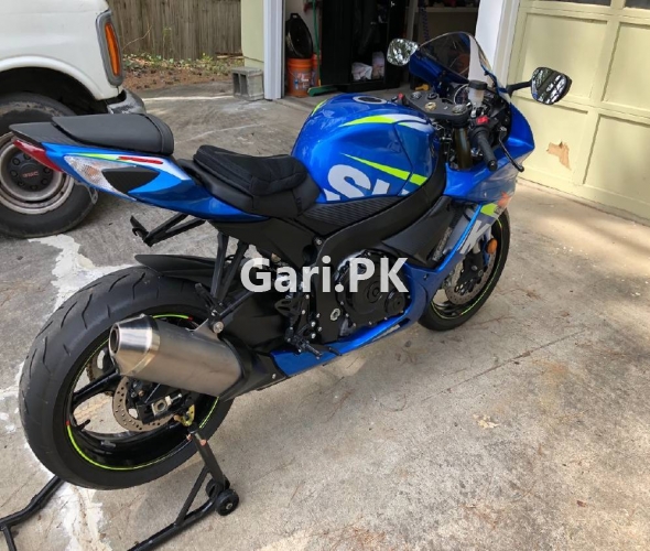 Suzuki GSX R750  2015