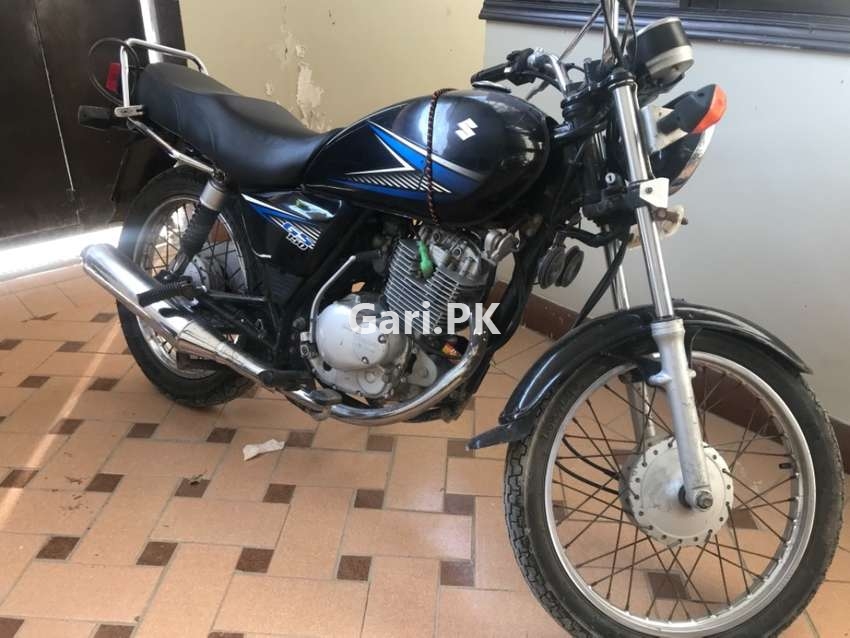 Suzuki GS 150  2013