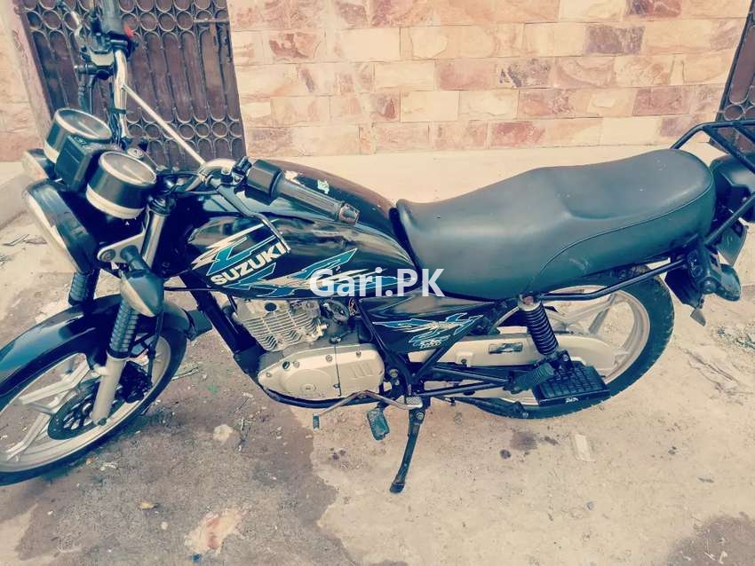 Suzuki GS 150 2017 Suzuki GS 150 2017