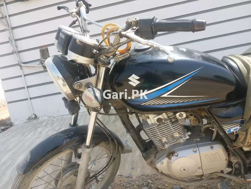 Suzuki GS 150 2018 Suzuki GS 150 2018