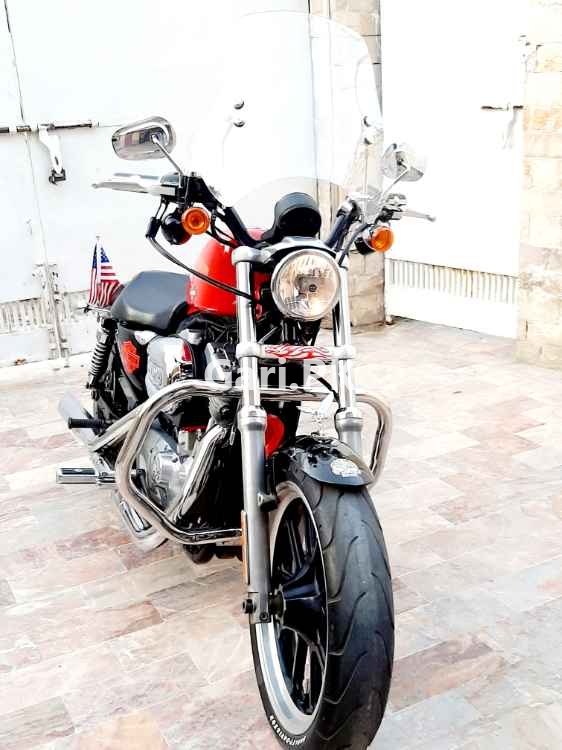 Harley Davidson 883 Low  2011