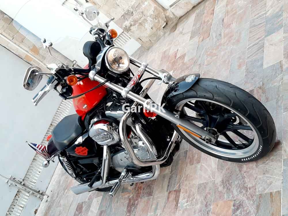 Harley Davidson 883 Low  2011