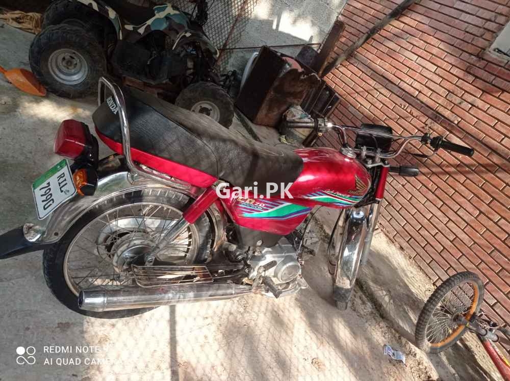 Honda CD 70 2017 Honda CD 70 2017