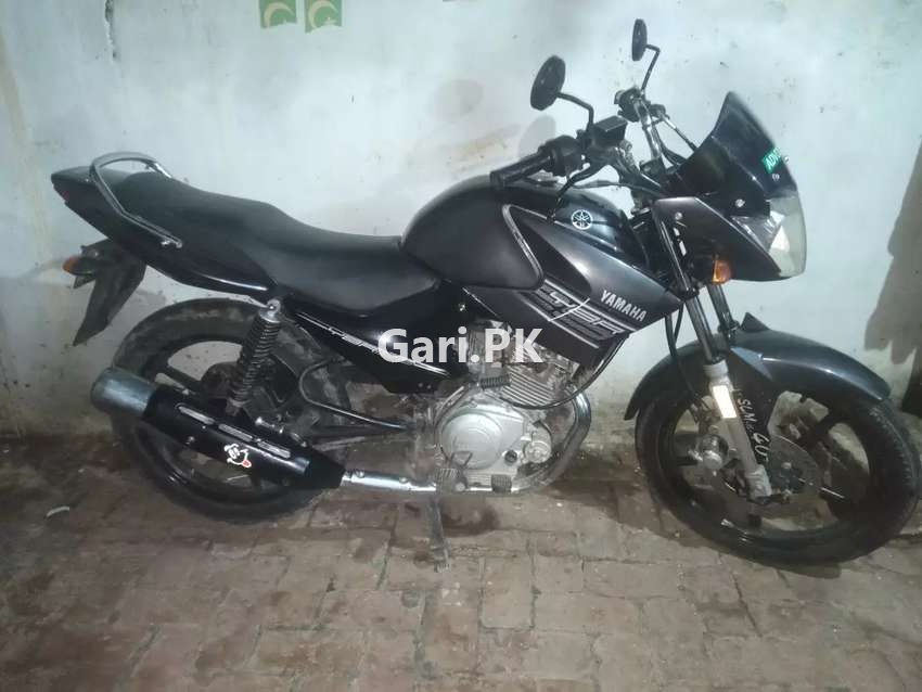 Yamaha YBR 125  2015
