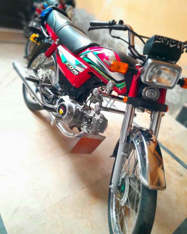 Honda CD 70  2022