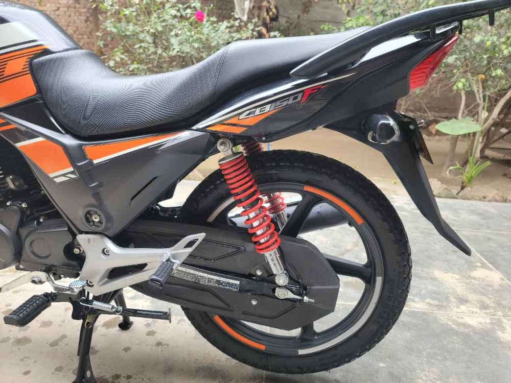 Honda CB 150F  2022