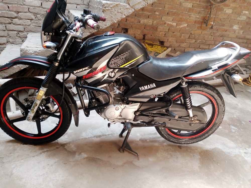 Yamaha YBR 125G  2017