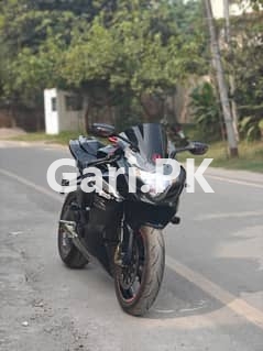 Suzuki GSX R1000  2014