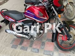 Honda CB 125F  2022