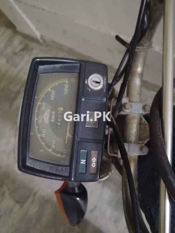 Unique UD 70 2018 Unique UD 70 2018