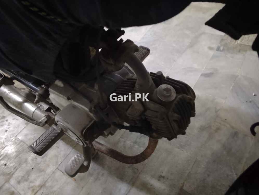 Unique UD 70 2018 Unique UD 70 2018