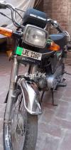 Honda CD 70 2002 for Sale in Lahore