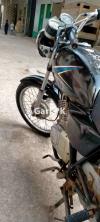 Suzuki GS 150 2013 for Sale in Karachi