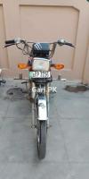 Honda CD 70 2003 for Sale in Lahore