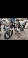 Yamaha YBR 125 2016 for Sale in Hyderabad