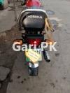 Honda CD 70 2017 for Sale in Lahore
