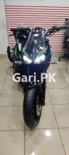 Kawasaki Z1000 2022 for Sale in EXCELLENT CONDITION