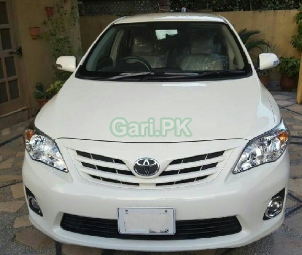 Toyota Corolla GLi 1.3 VVTi 2014