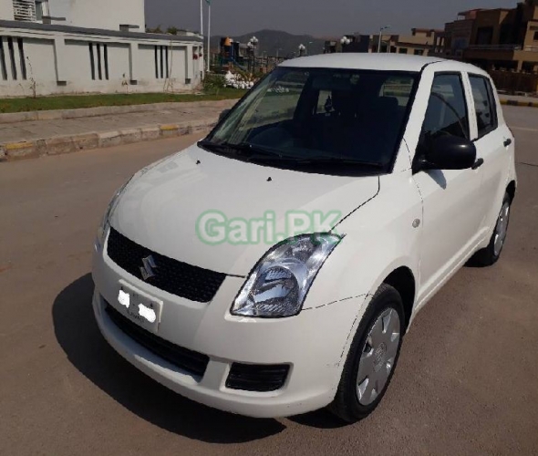 Suzuki Swift DX 1.3 2011