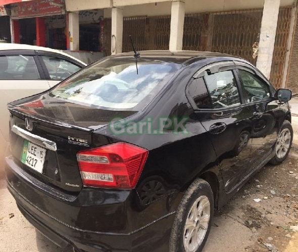 Toyota Corolla Altis Automatic 1.6 2014