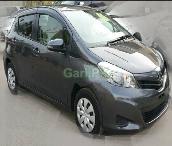 Toyota Vitz F LIMITED II 1.0 2014