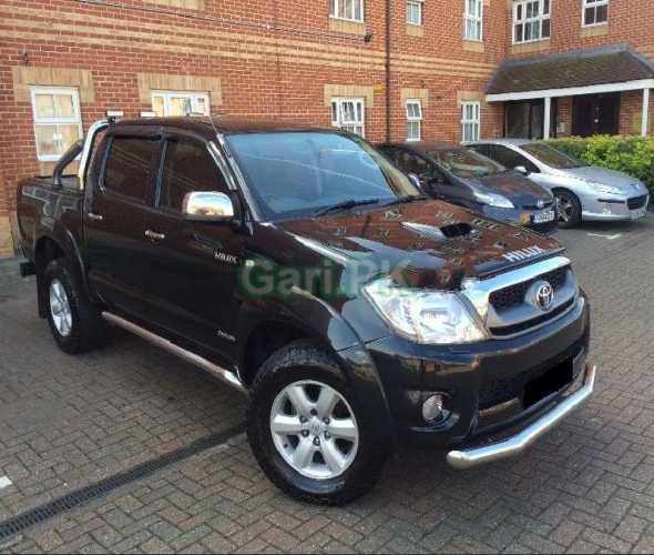 Toyota Hilux Vigo G 2011