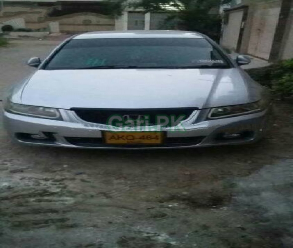 Honda Accord CL9 2003