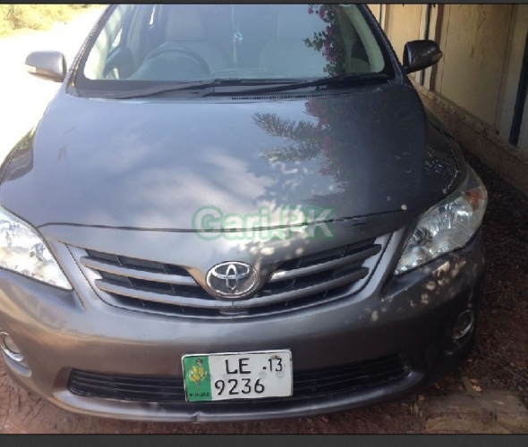 Toyota Corolla GLi 1.3 VVTi Ecotec 2013