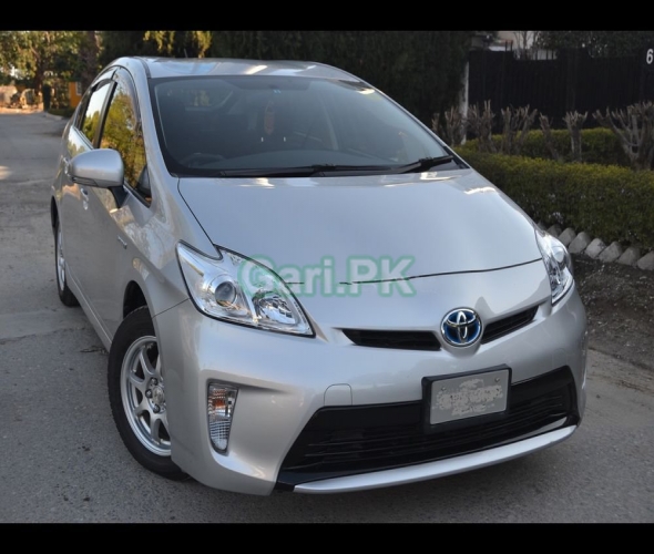 Toyota Prius S LED Edition 1.8 2012