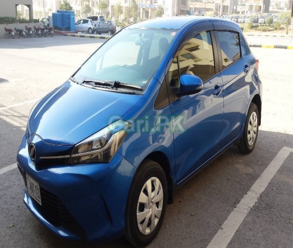 Toyota Vitz F Intelligent Package 1.0 2016