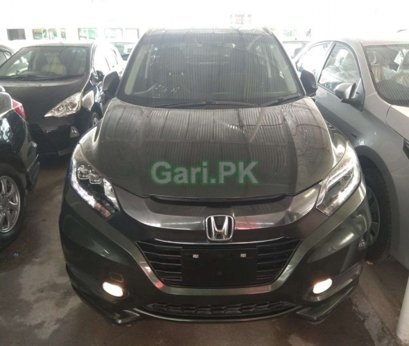 Honda Vezel Hybrid X L Package 2014