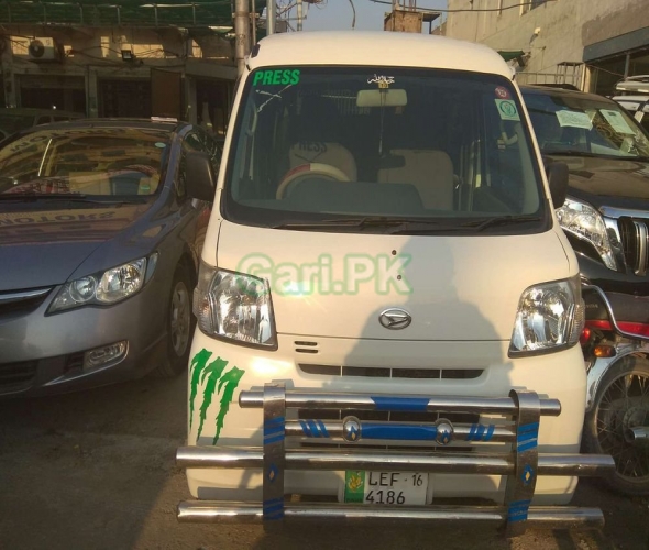 Daihatsu Hijet Basegrade 2012