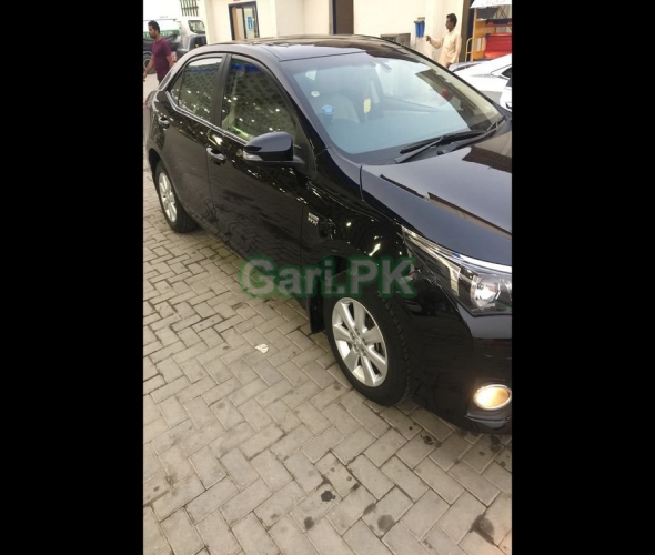 Toyota Corolla Altis Grande CVT i 1.8 2017