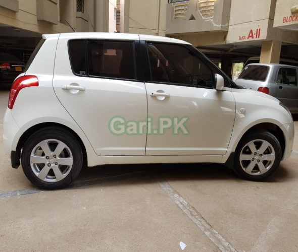 Suzuki Swift DLX Automatic 1.3 2016